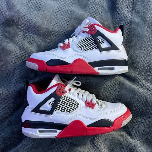 Jordan | Shoes | Jordan 4 Og Fire Red Size 4 Usmenyouth Used 